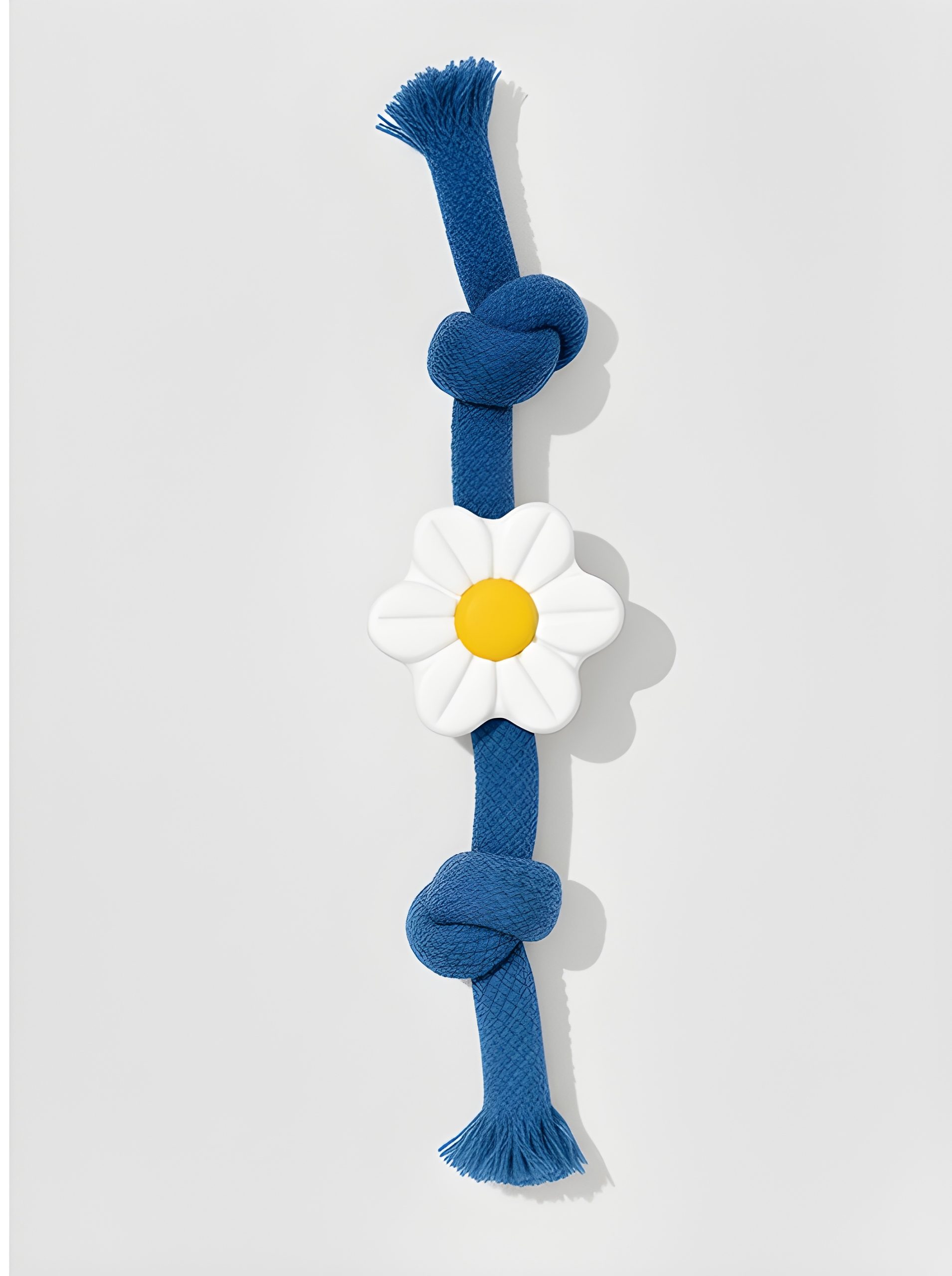 WHISPETTO Daisy Tug Toy